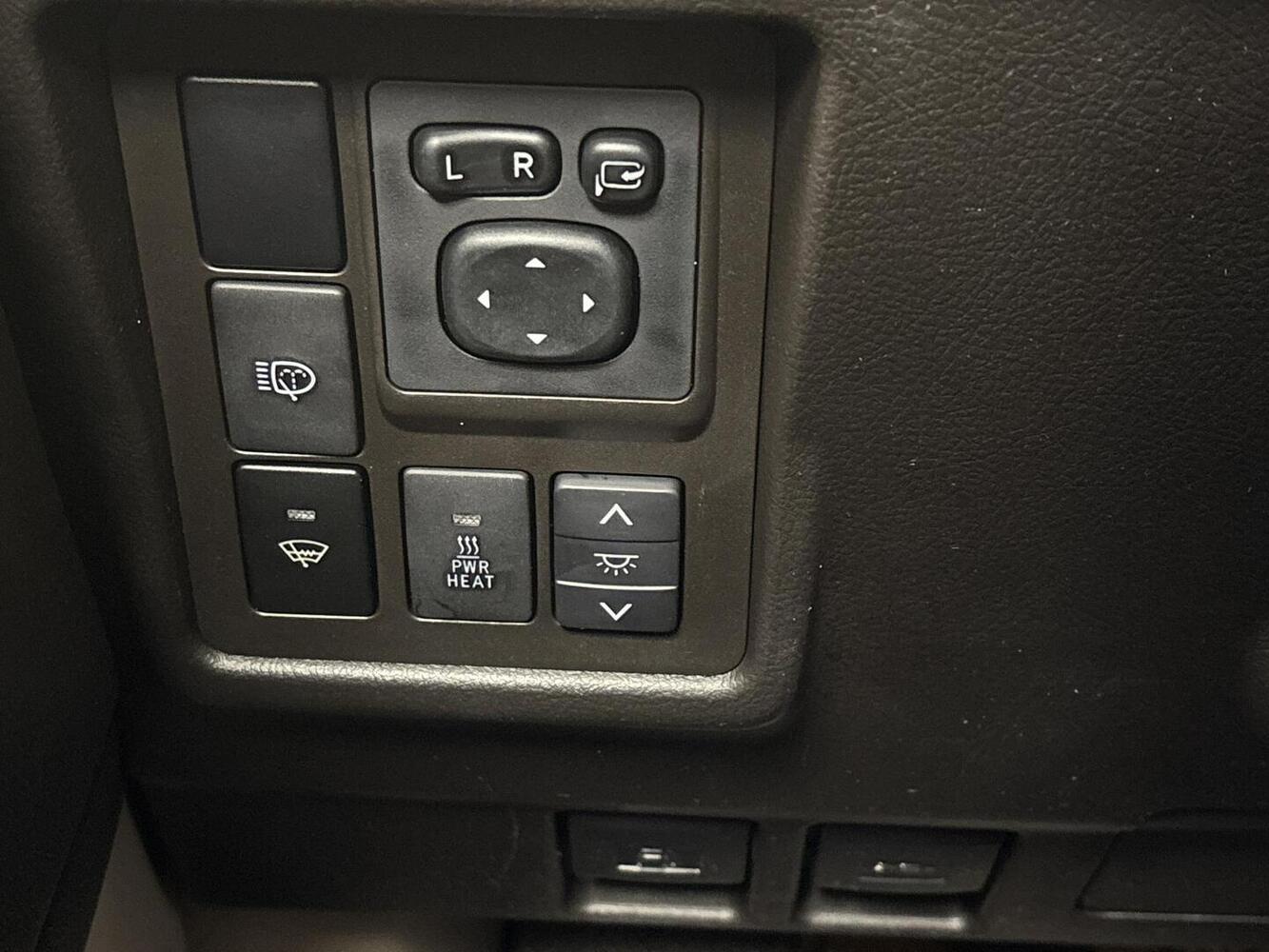 Toyota Land Cruiser vaihtoauto