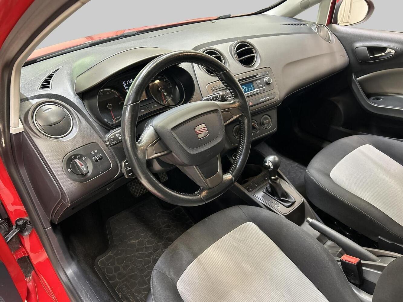 SEAT Ibiza ST vaihtoauto