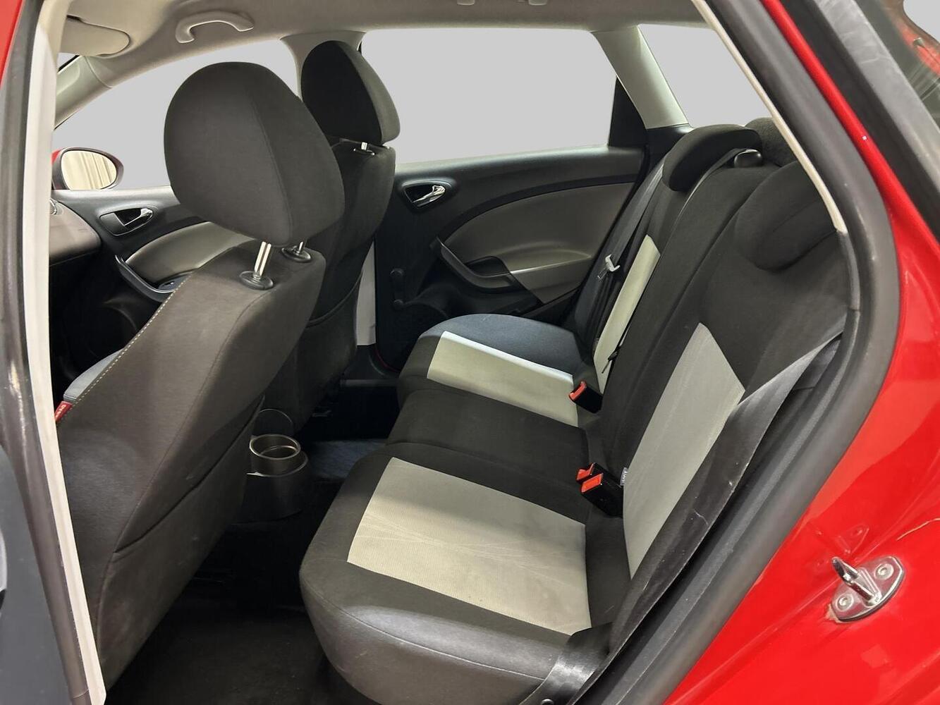 SEAT Ibiza ST vaihtoauto