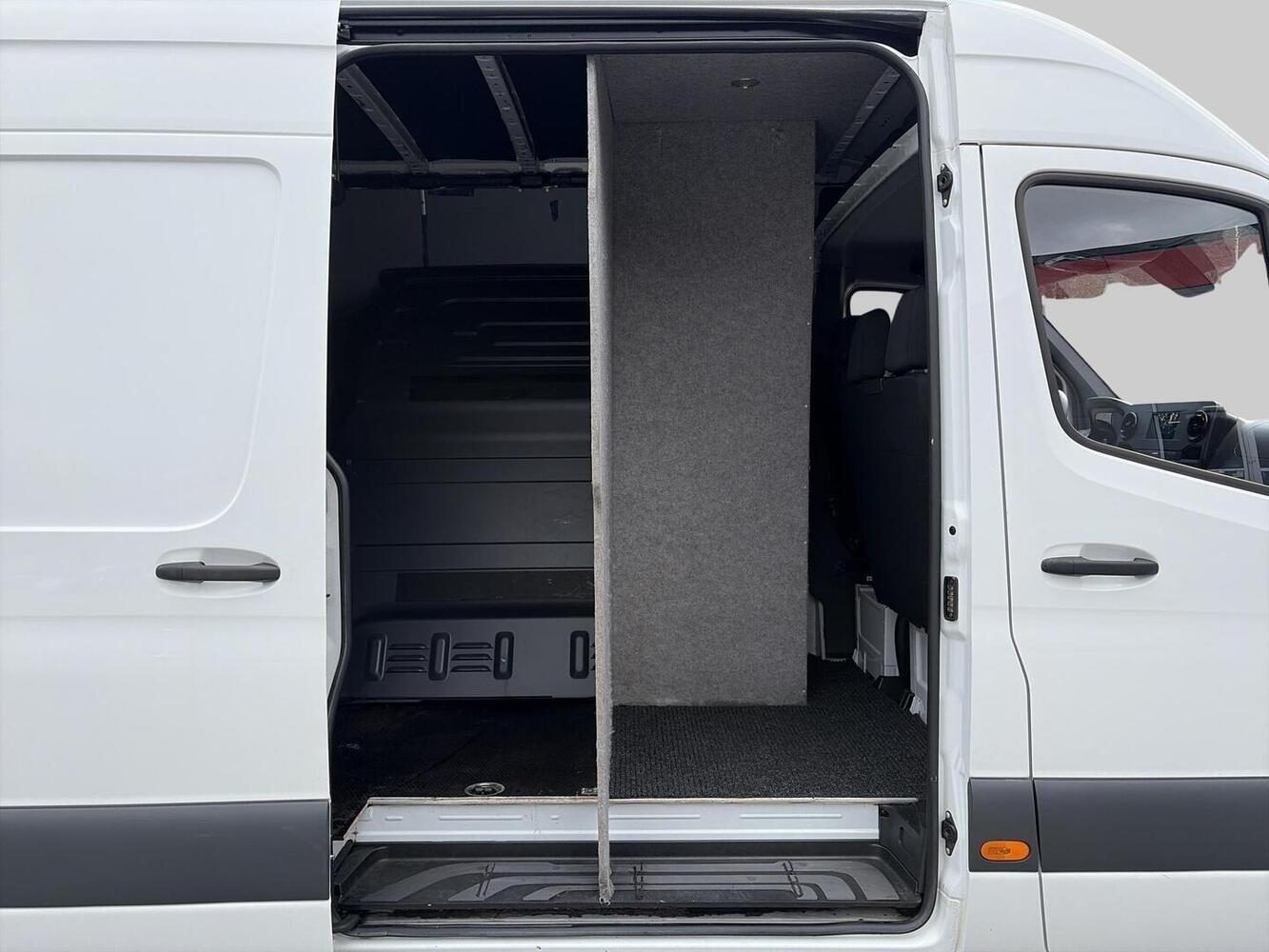Mercedes-Benz Sprinter vaihtoauto