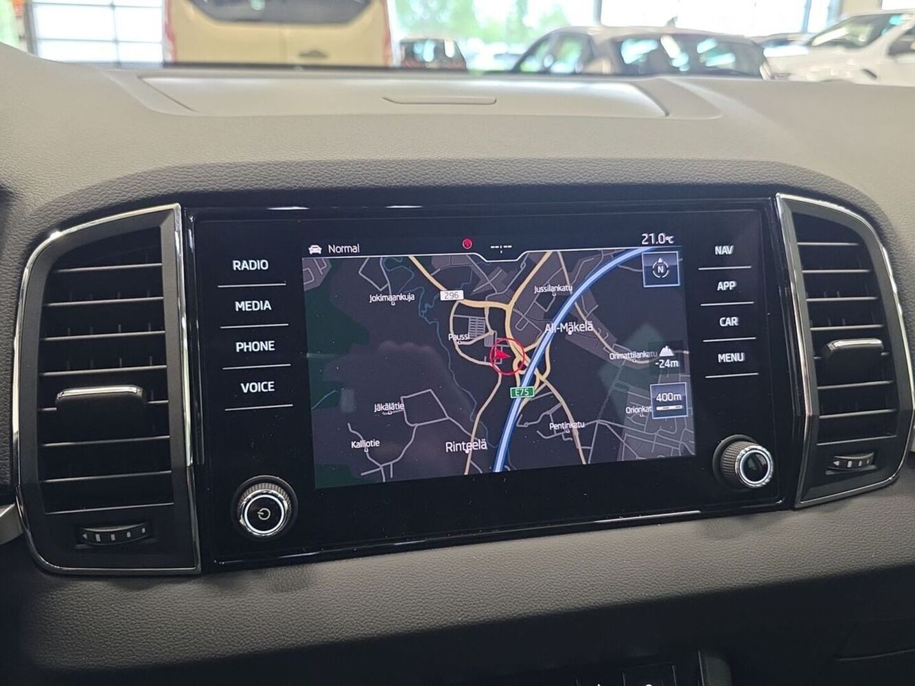 Skoda Karoq vaihtoauto