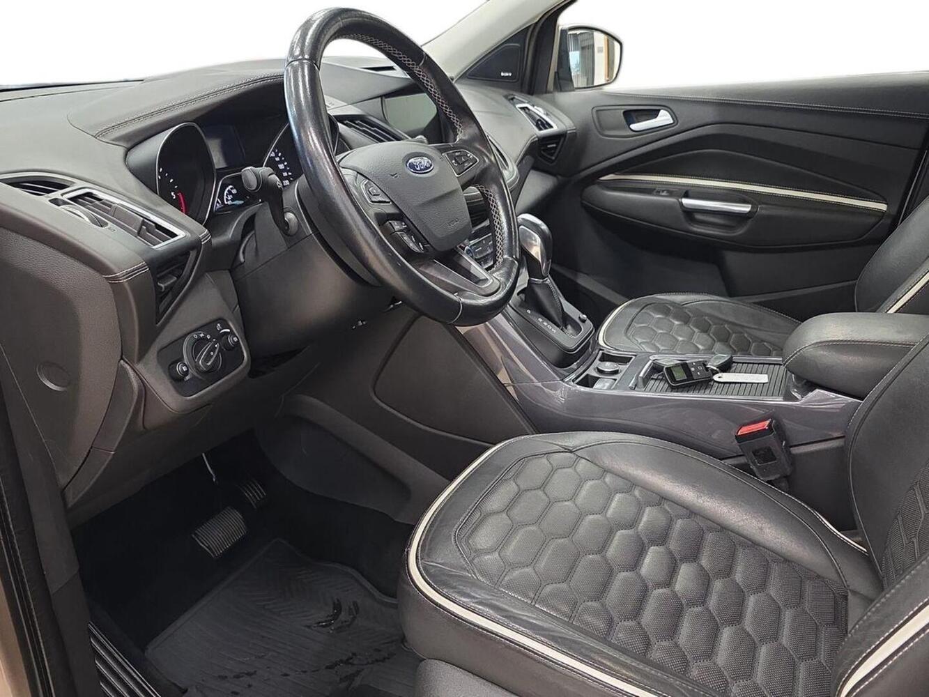 Ford Kuga vaihtoauto