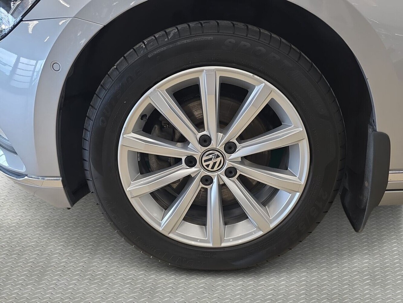 Volkswagen Passat vaihtoauto