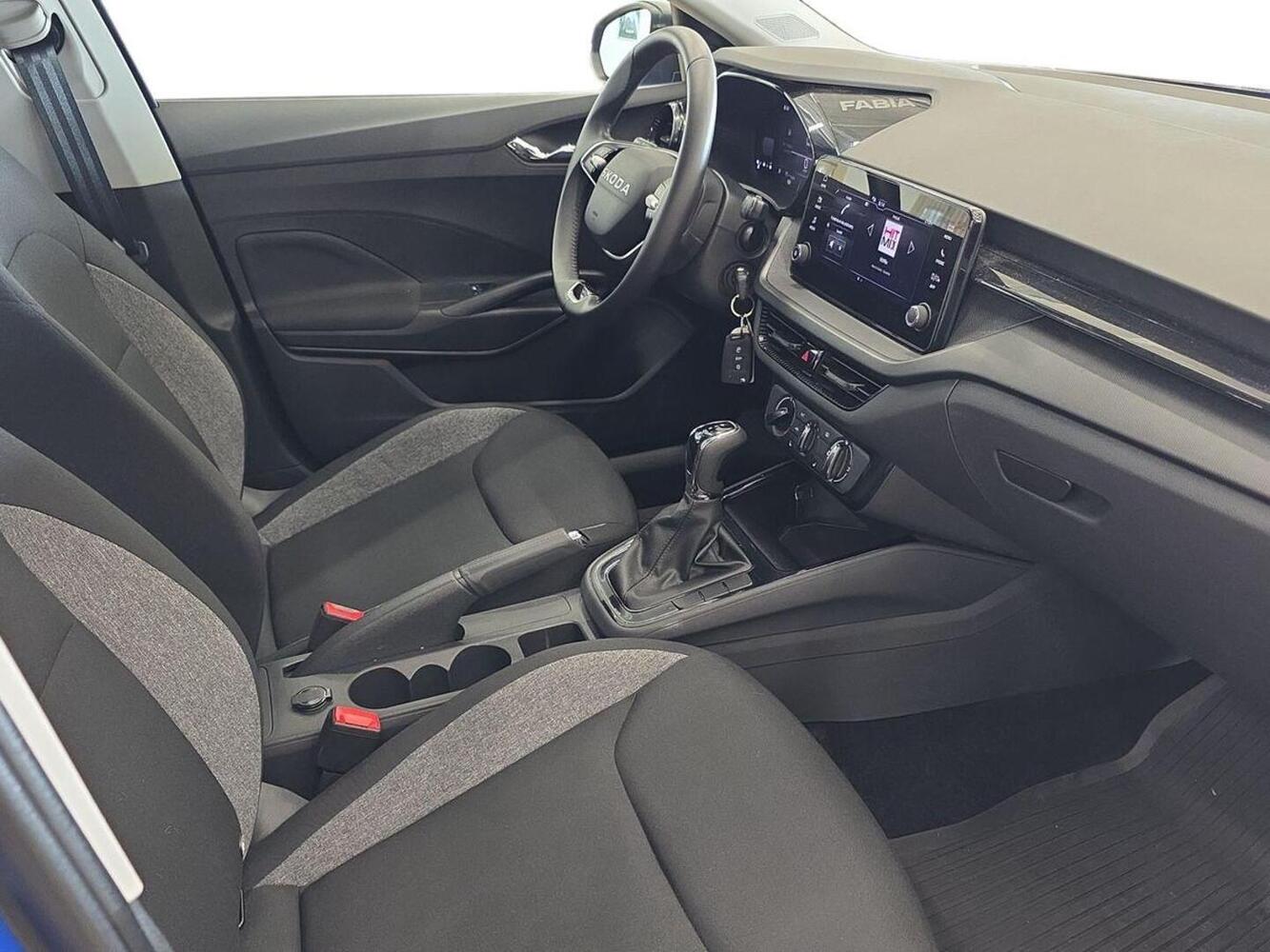 Skoda Fabia vaihtoauto