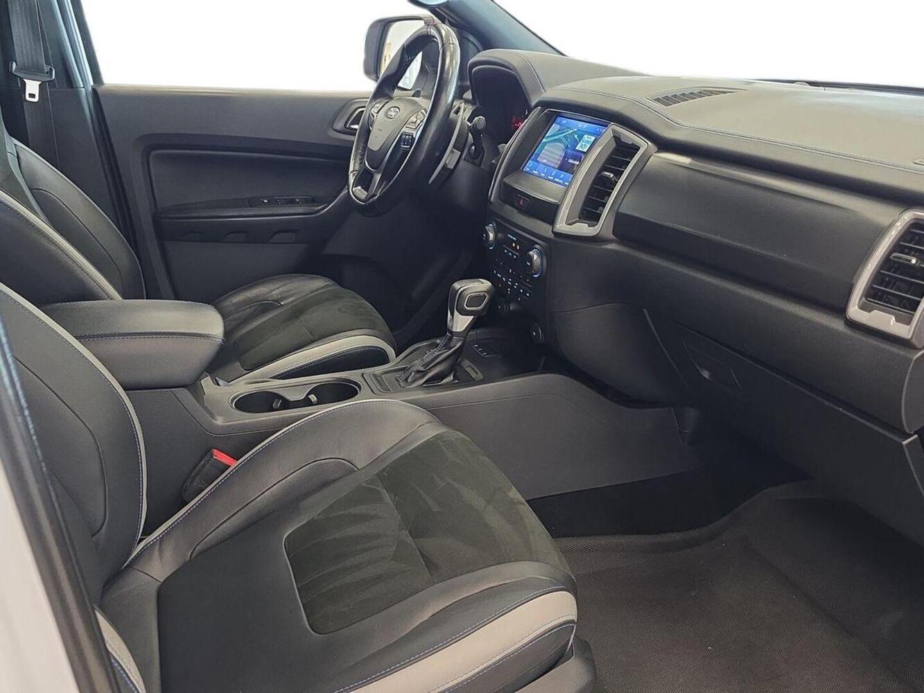 Ford Ranger vaihtoauto