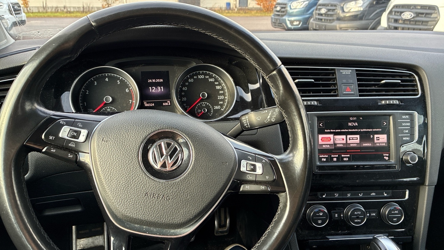 Volkswagen Golf vaihtoauto