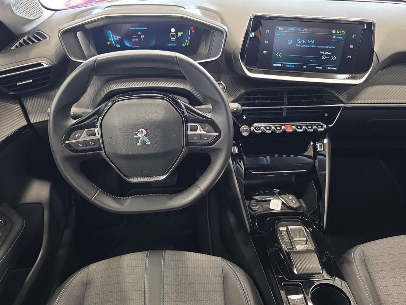 Peugeot e-208 vaihtoauto