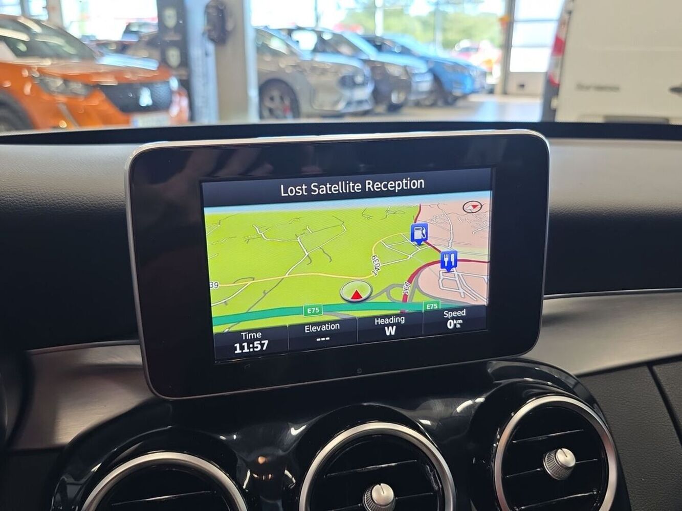 Mercedes-Benz C vaihtoauto