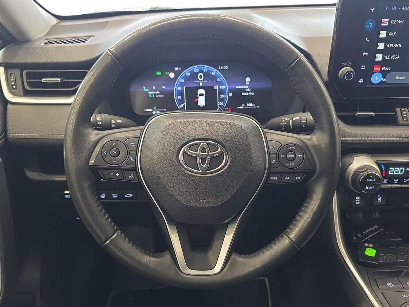 Toyota RAV4 vaihtoauto