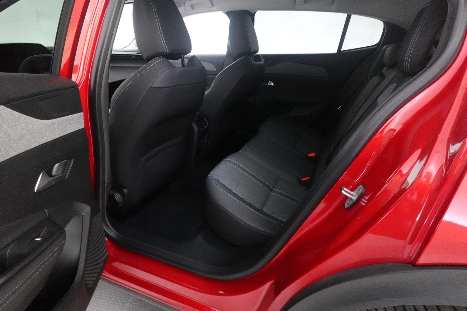Peugeot 408 vaihtoauto