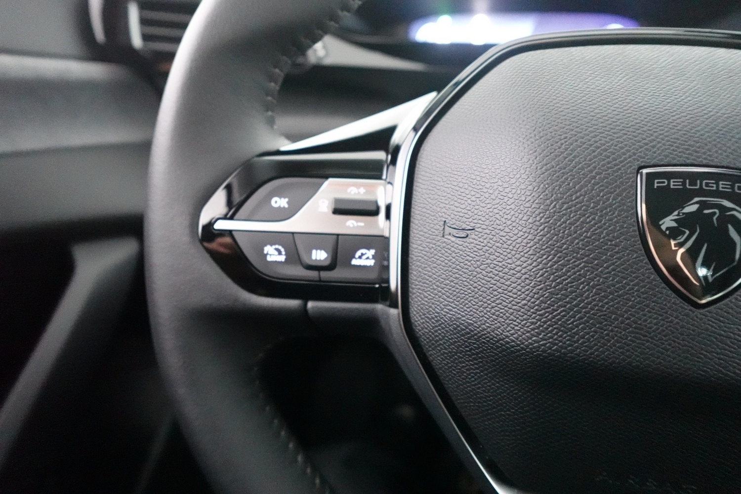 Peugeot 408 vaihtoauto