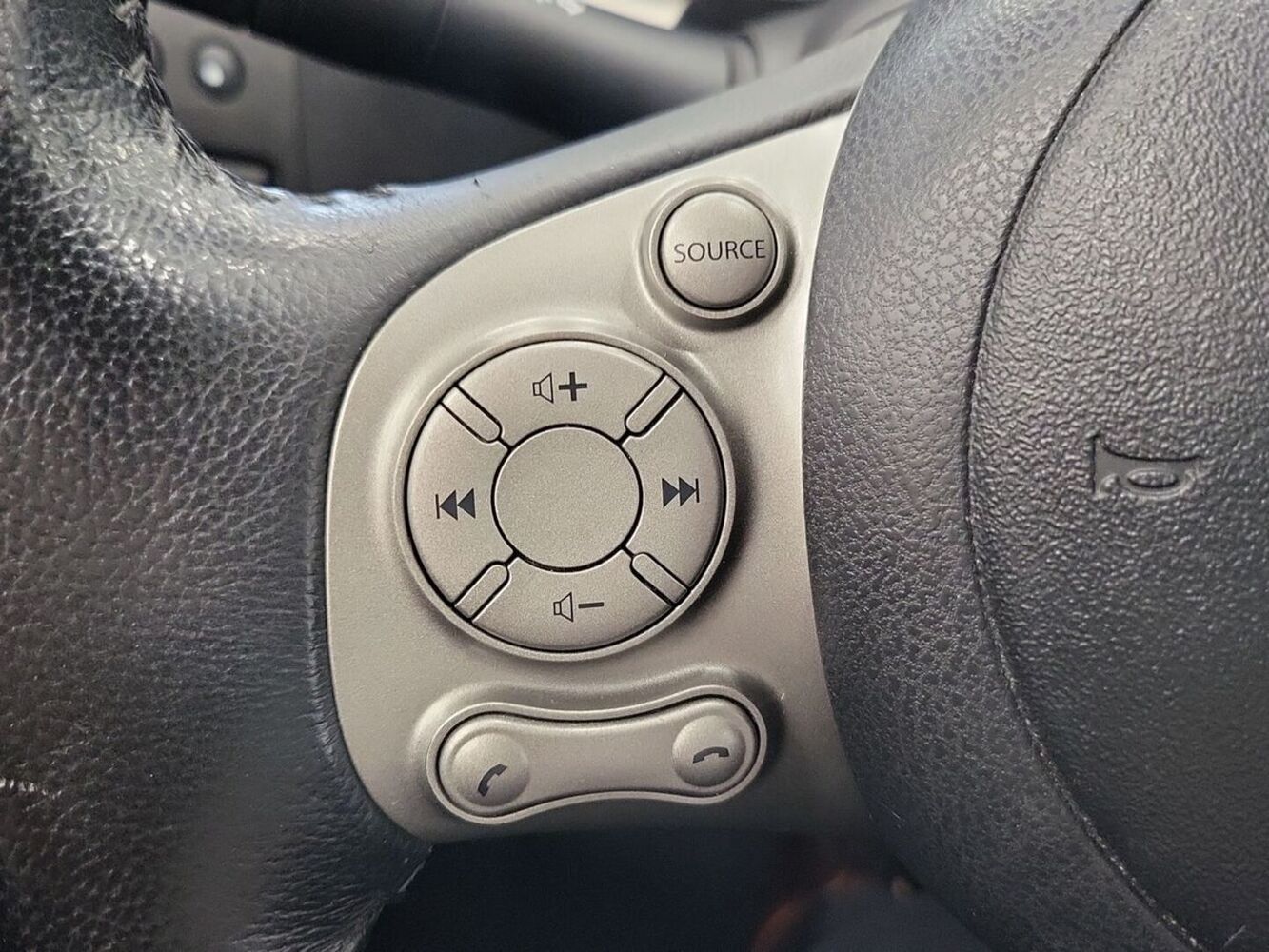 Nissan Micra vaihtoauto