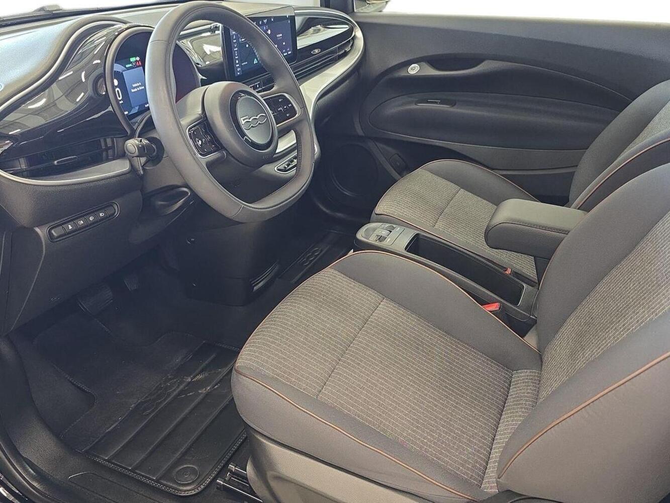 Fiat 500e vaihtoauto