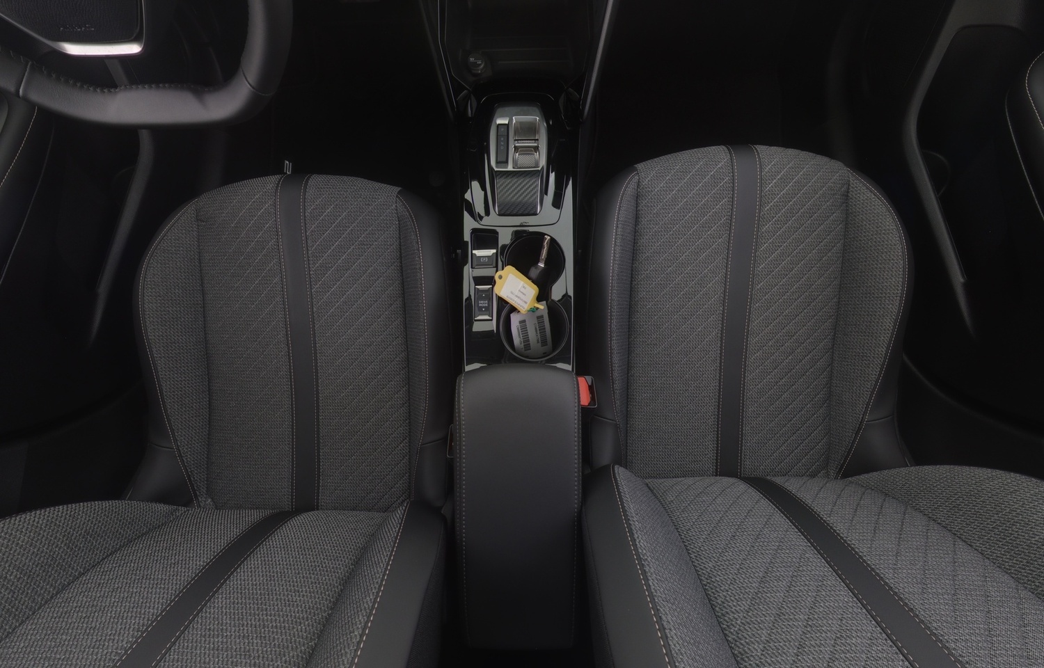 Peugeot 208 vaihtoauto