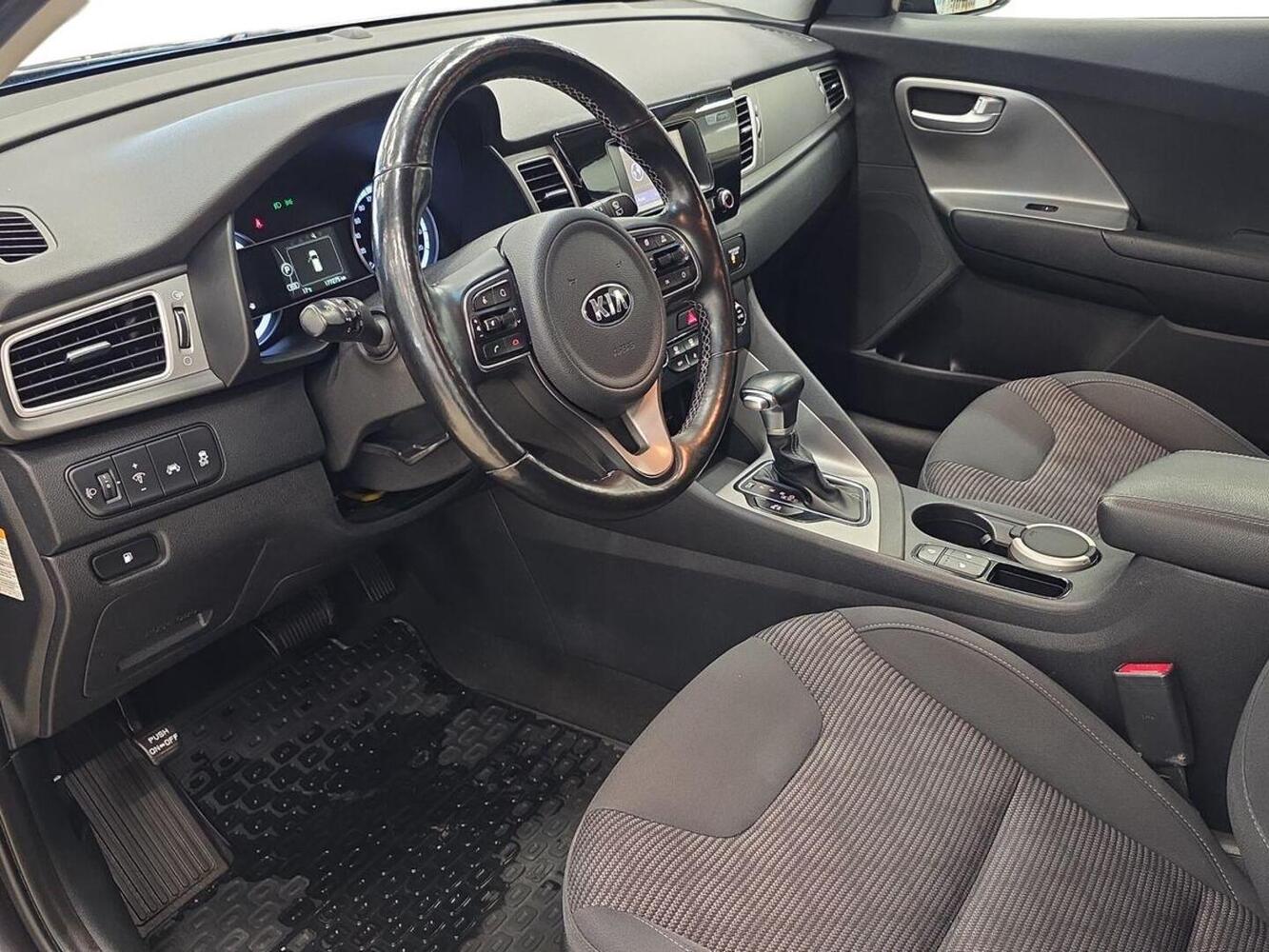 Kia Niro vaihtoauto