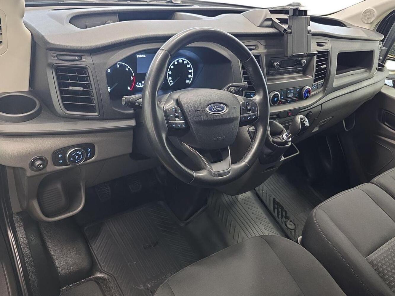 Ford Transit vaihtoauto