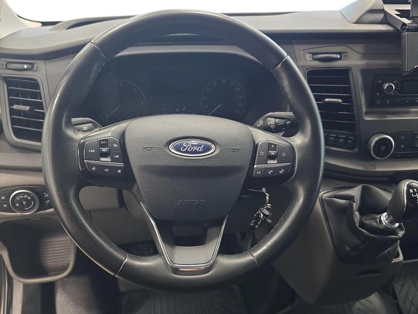 Ford Transit vaihtoauto