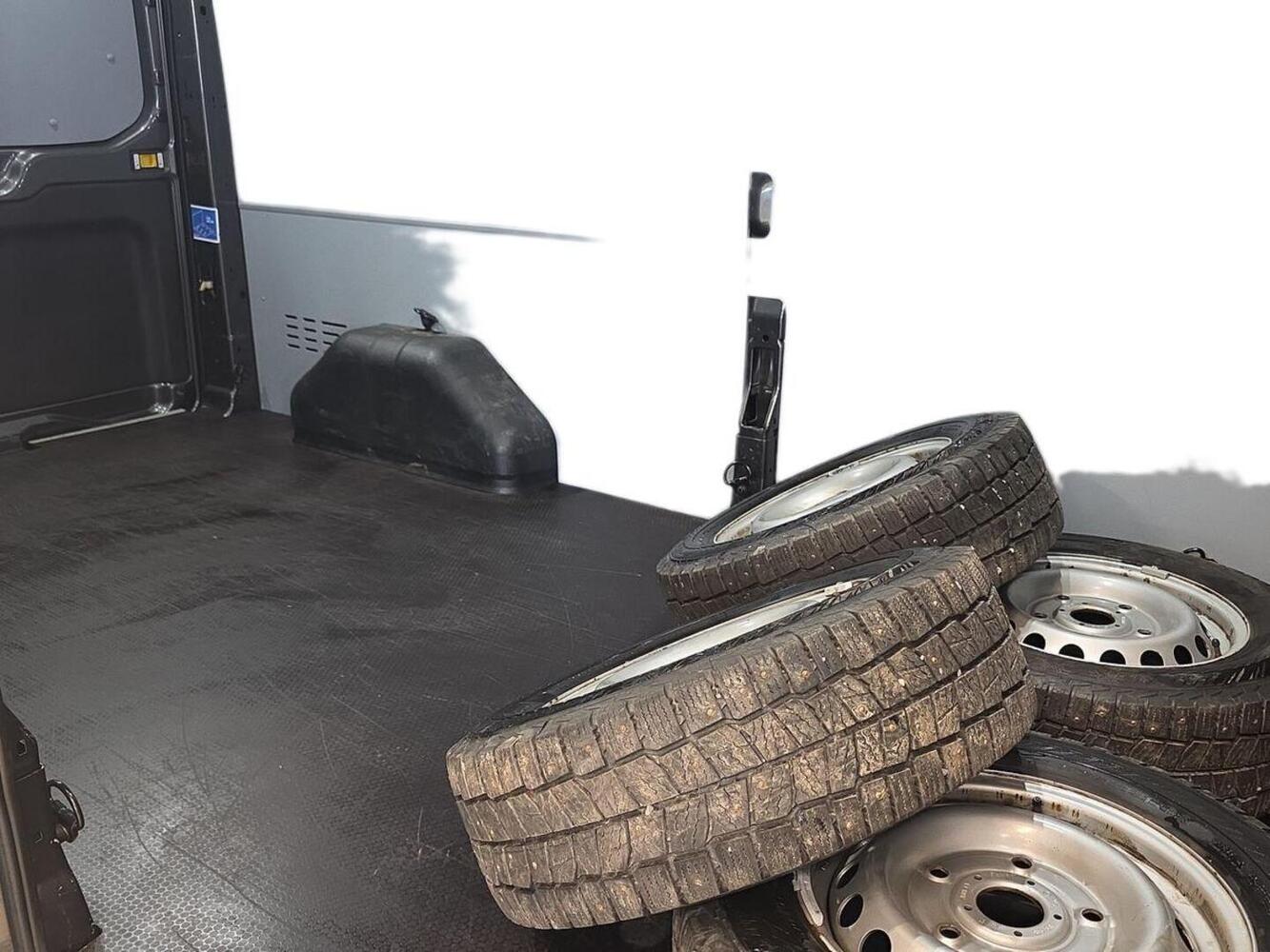 Ford Transit vaihtoauto