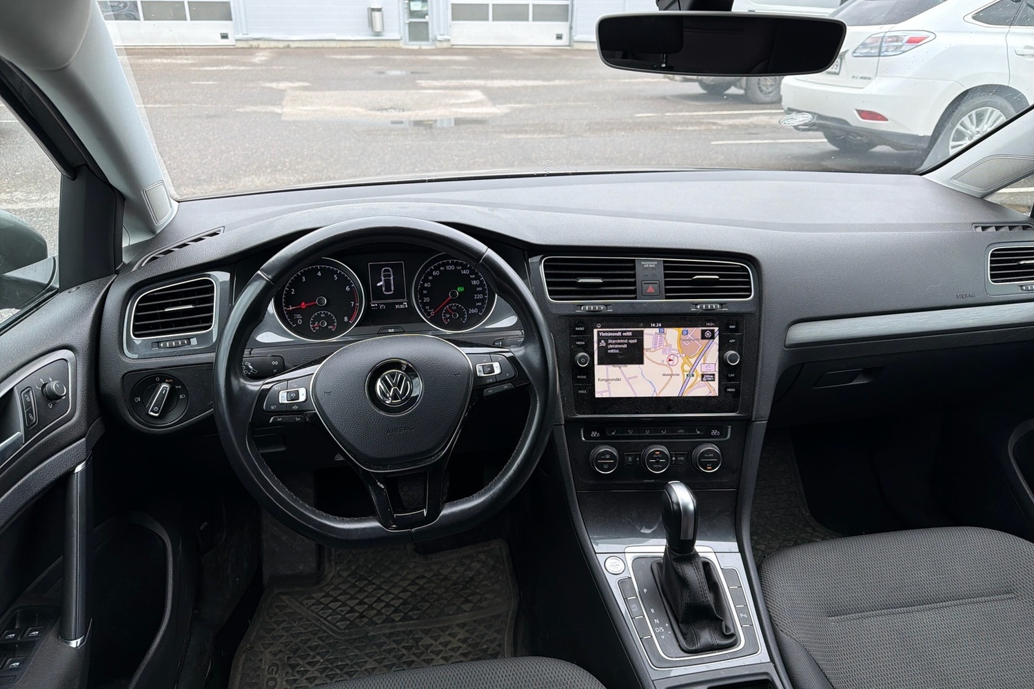 Volkswagen Golf vaihtoauto