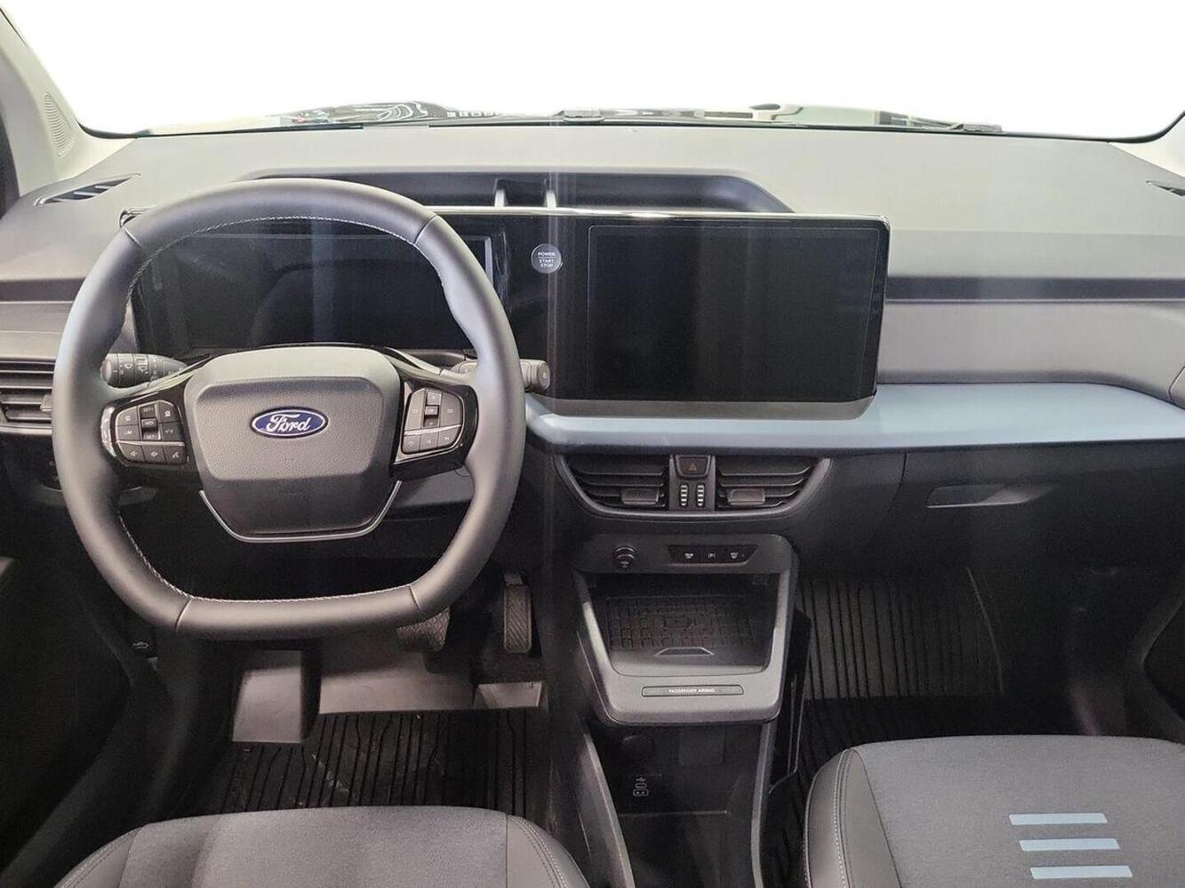 Ford Tourneo Courier vaihtoauto