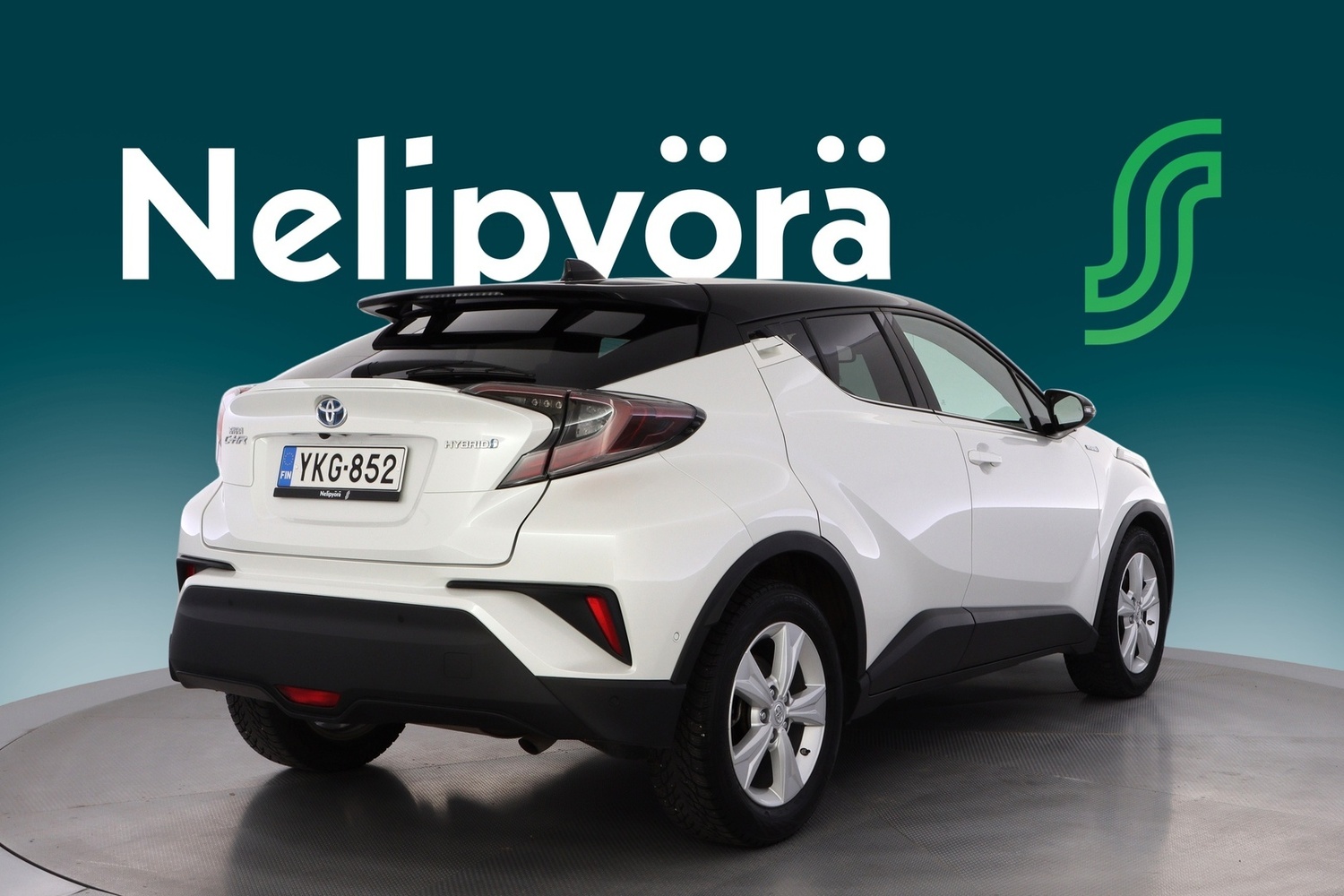 Toyota C-HR vaihtoauto