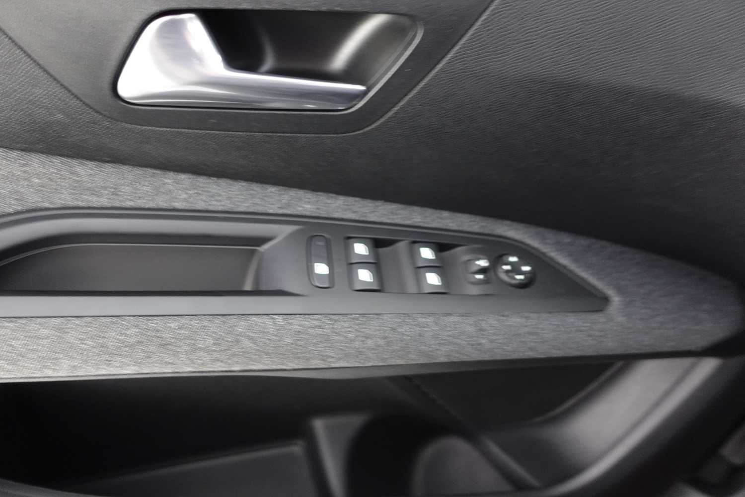 Peugeot 3008 vaihtoauto