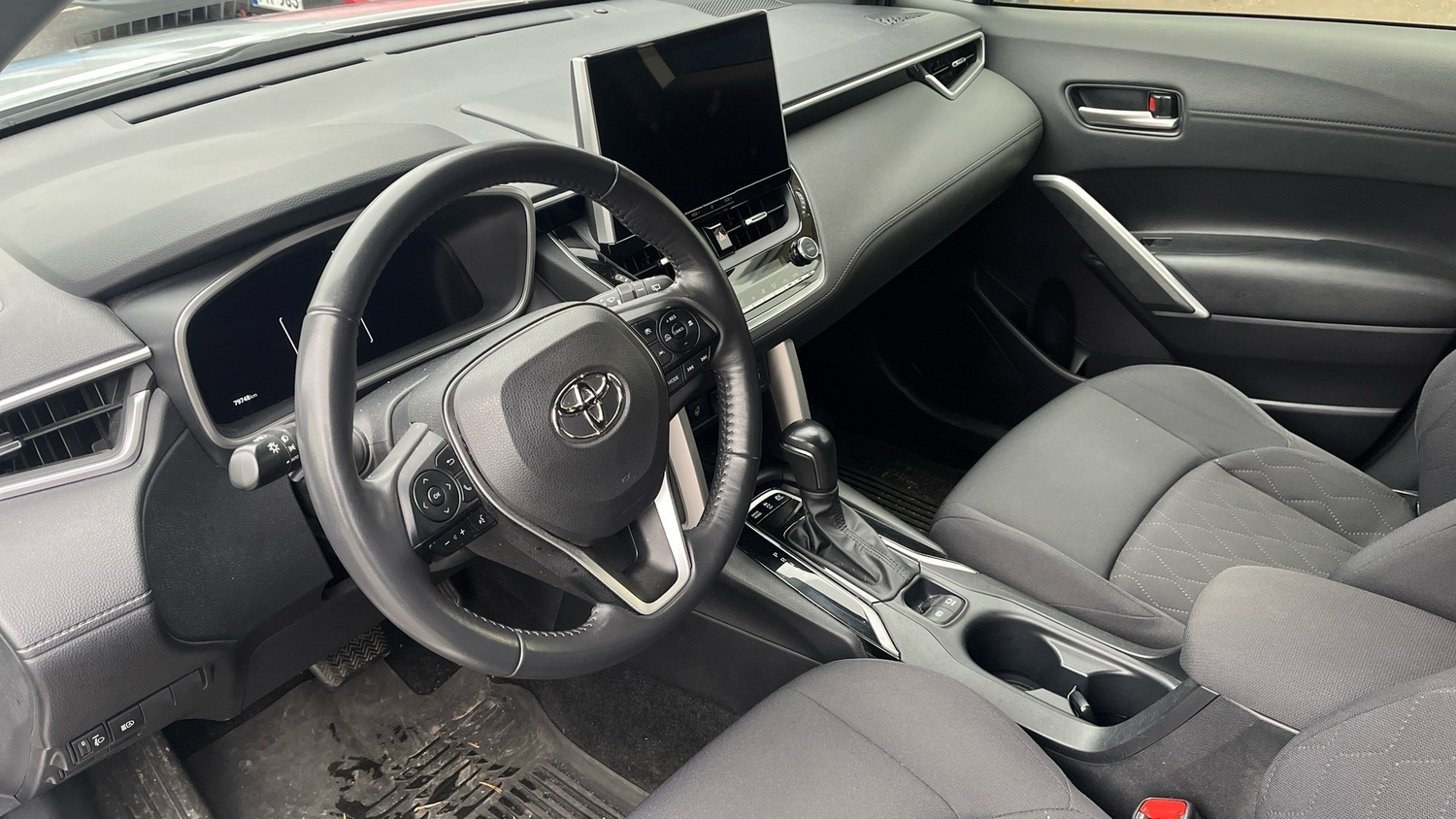 Toyota Corolla Cross vaihtoauto
