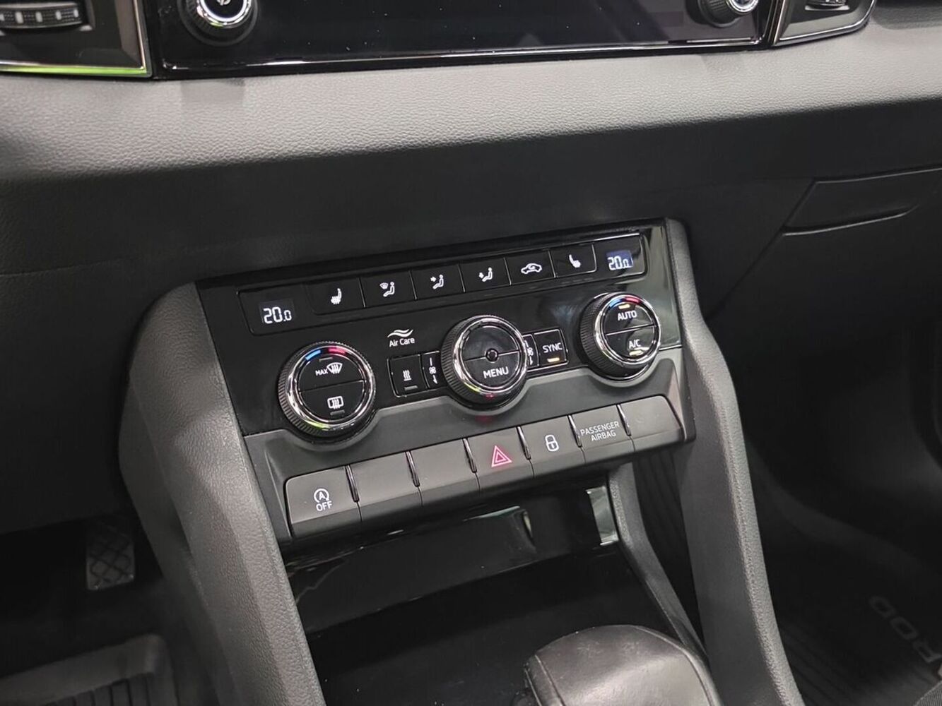 Skoda Karoq vaihtoauto