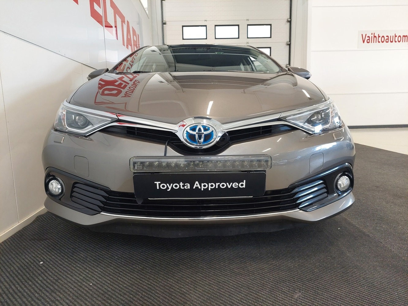 Toyota Auris vaihtoauto