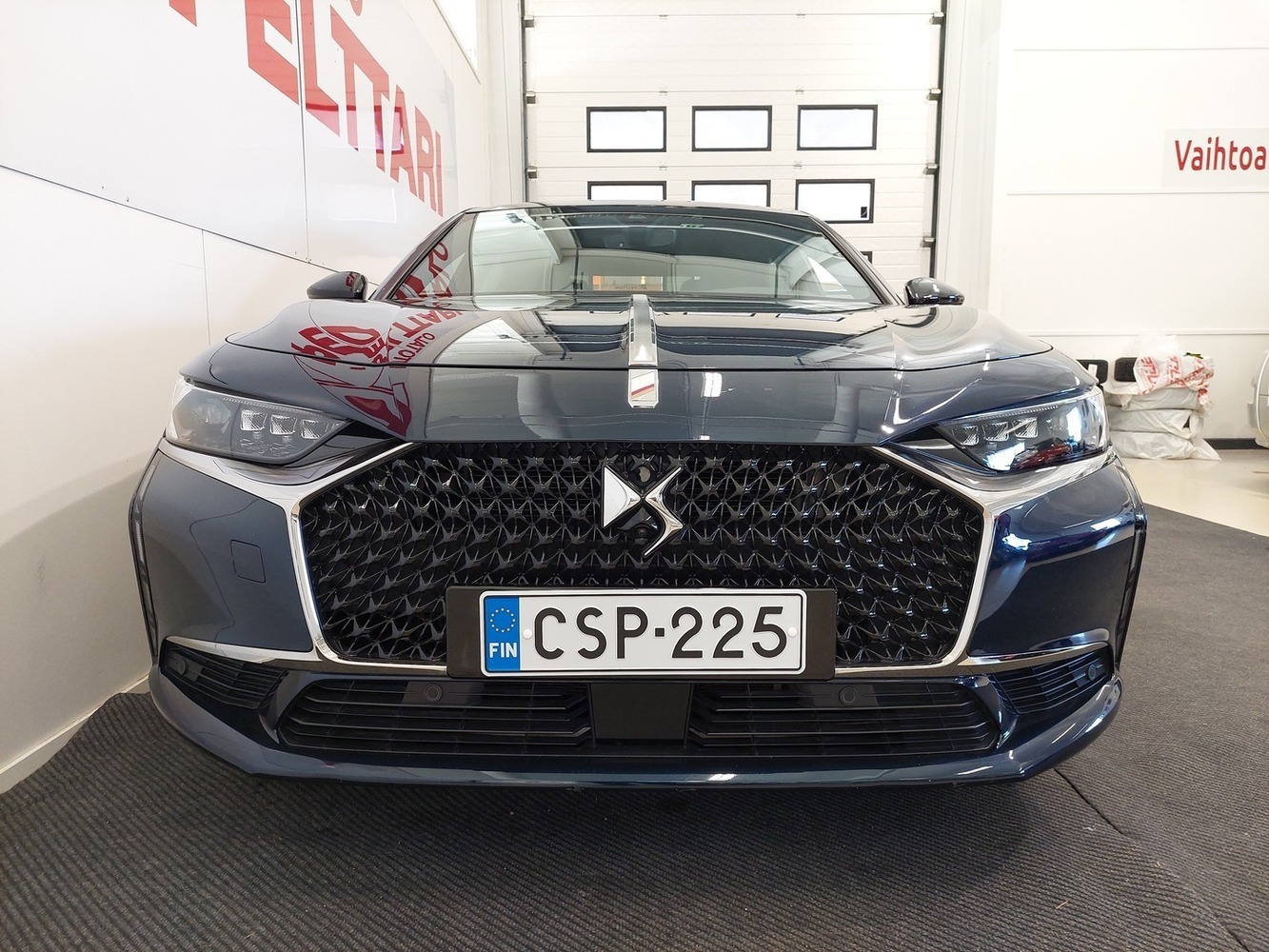 DS 9 vaihtoauto
