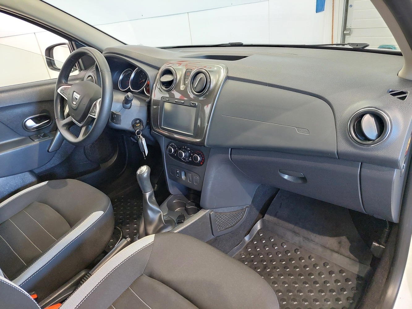 Dacia Sandero vaihtoauto