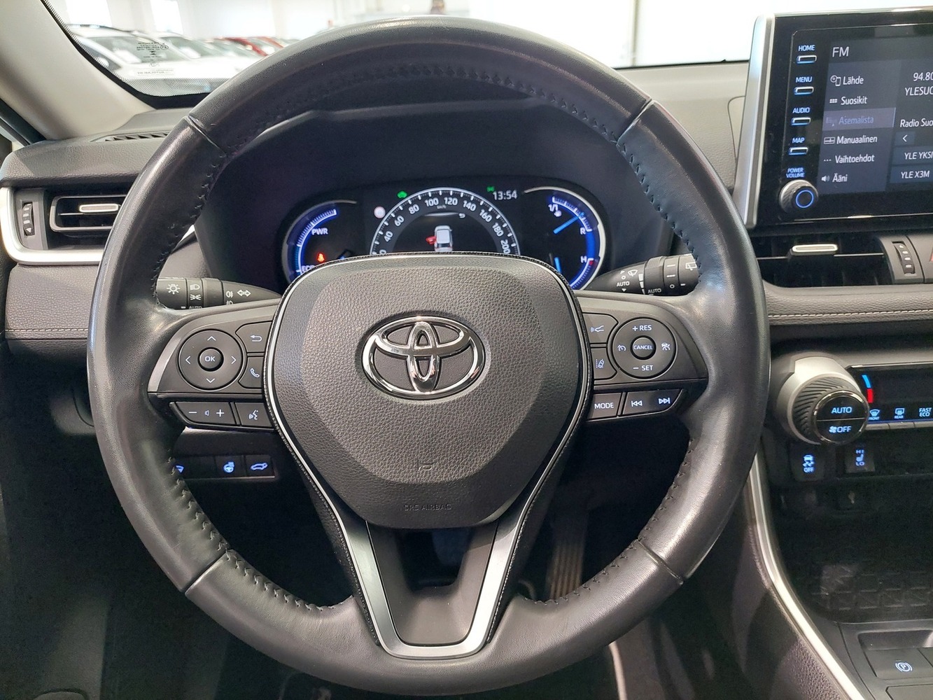 Toyota RAV4 vaihtoauto