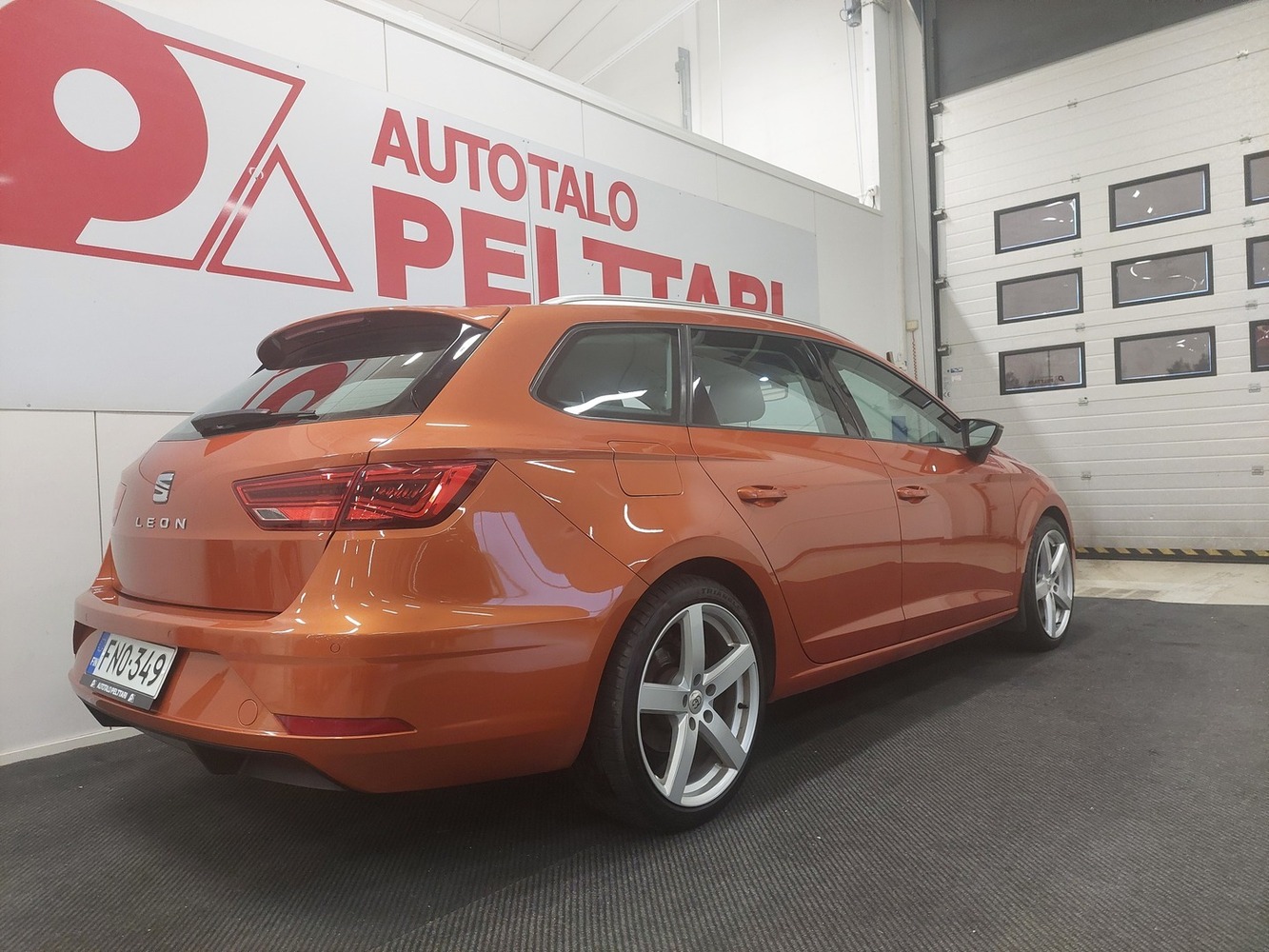 SEAT Leon ST vaihtoauto