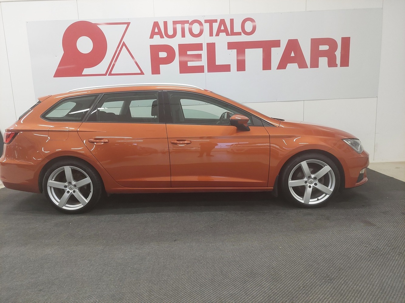 SEAT Leon ST vaihtoauto