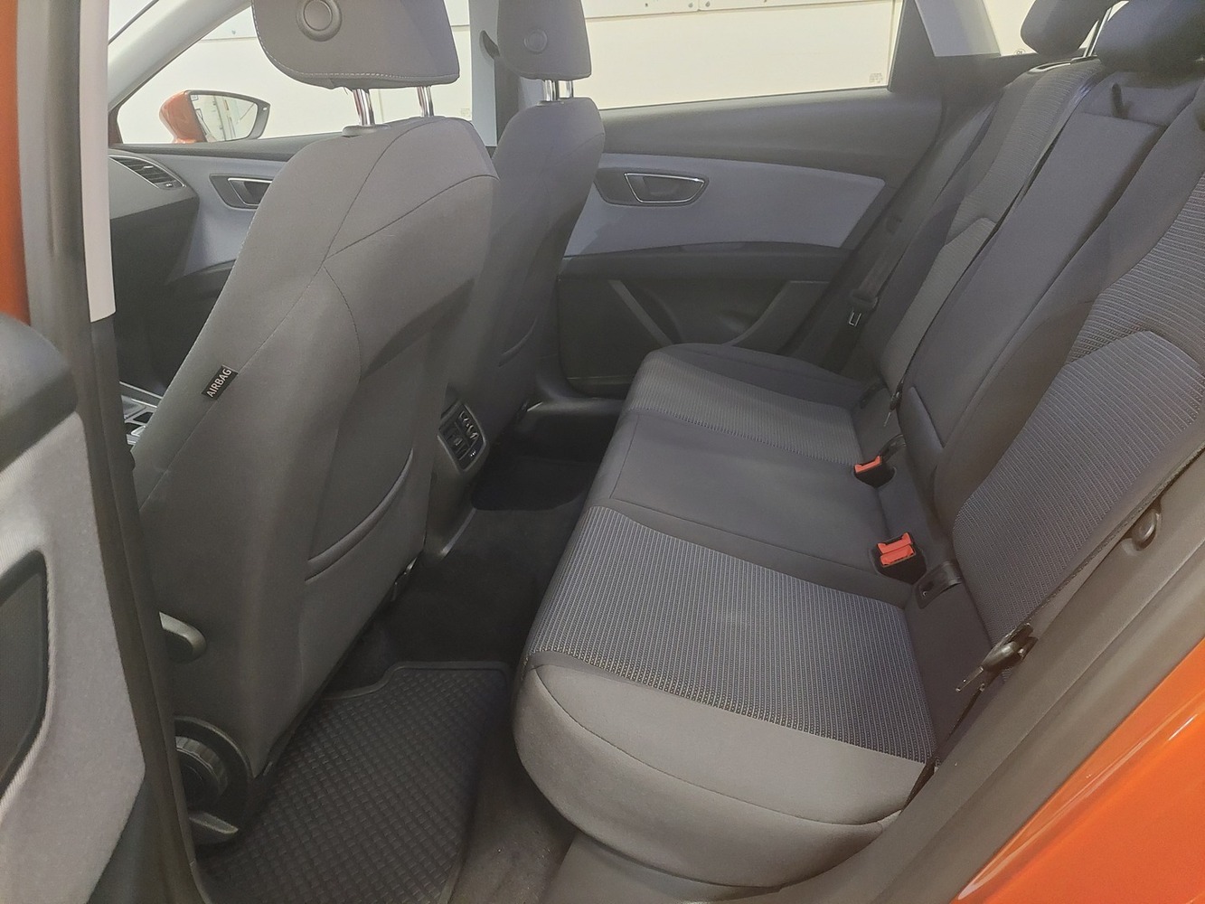 SEAT Leon ST vaihtoauto