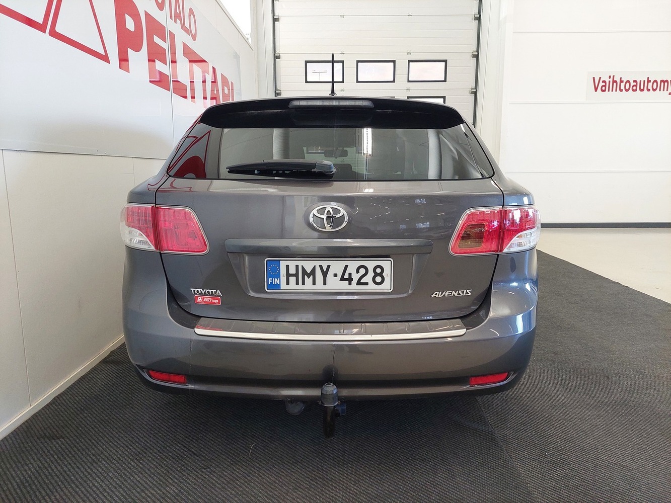 Toyota Avensis vaihtoauto