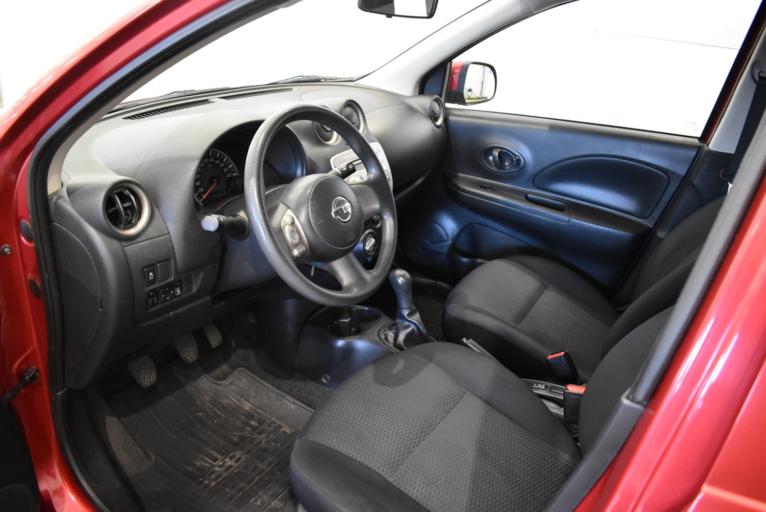 Nissan Micra vaihtoauto