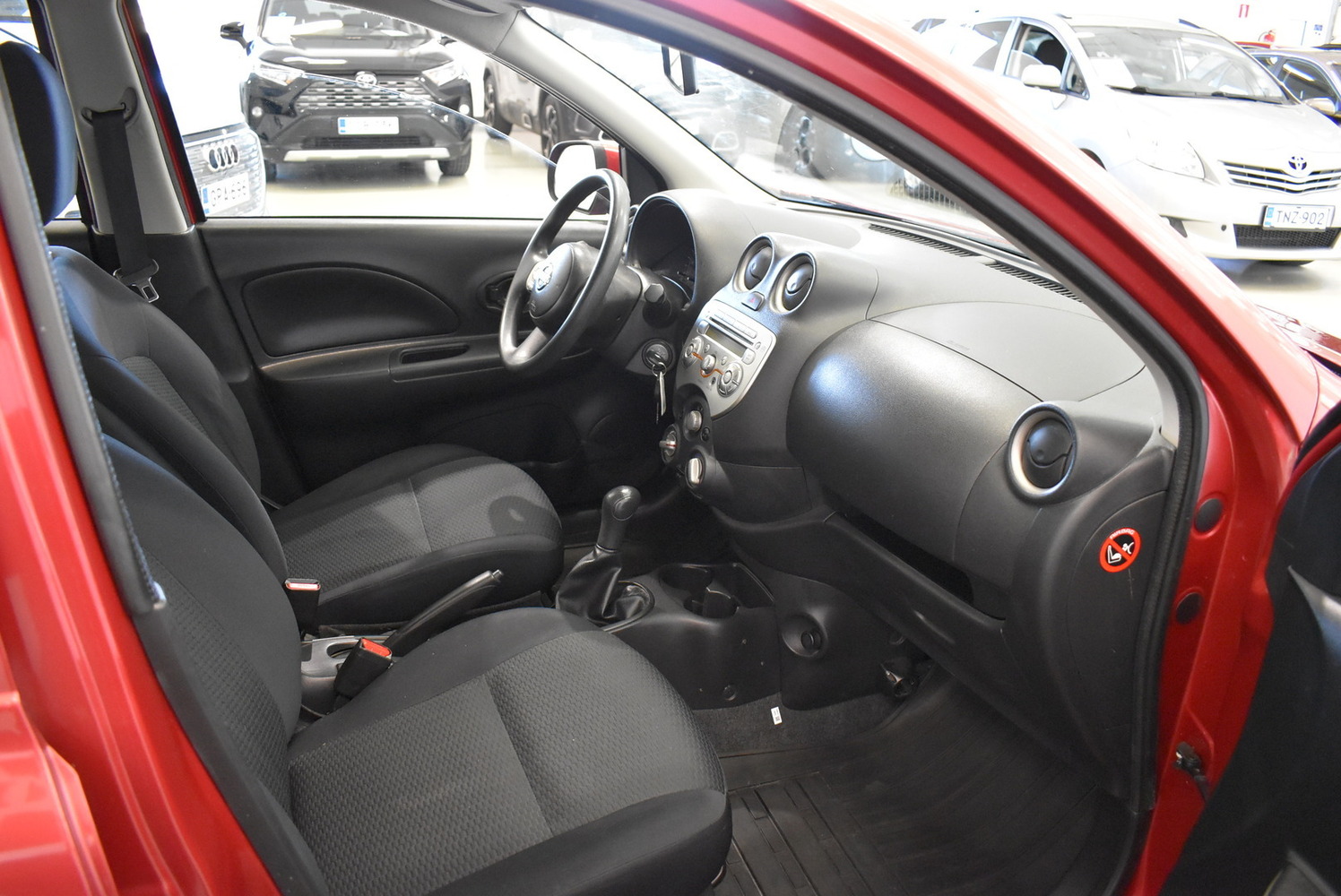 Nissan Micra vaihtoauto
