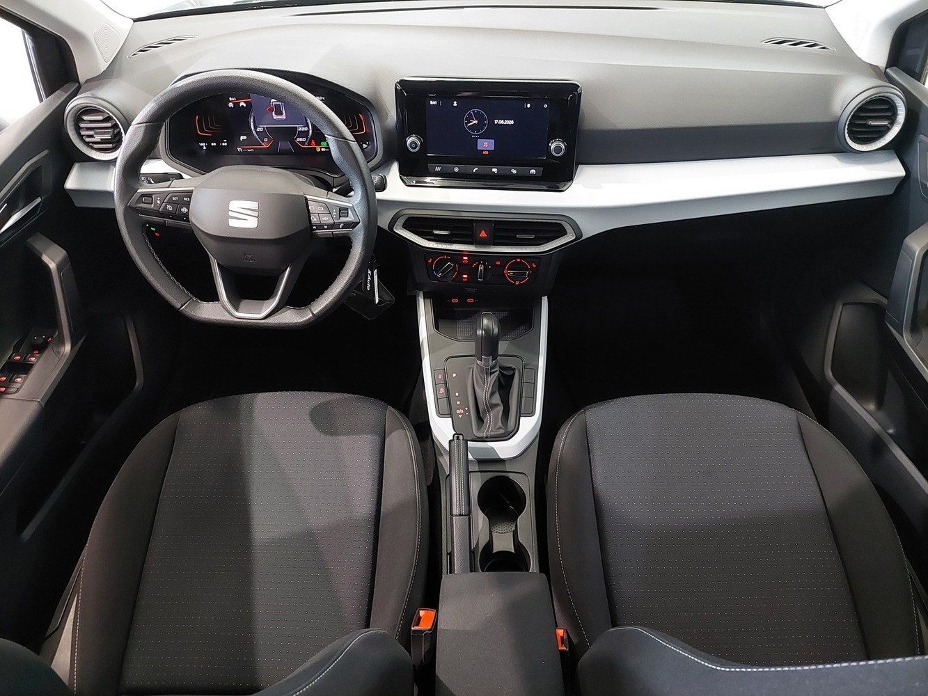 SEAT Arona vaihtoauto