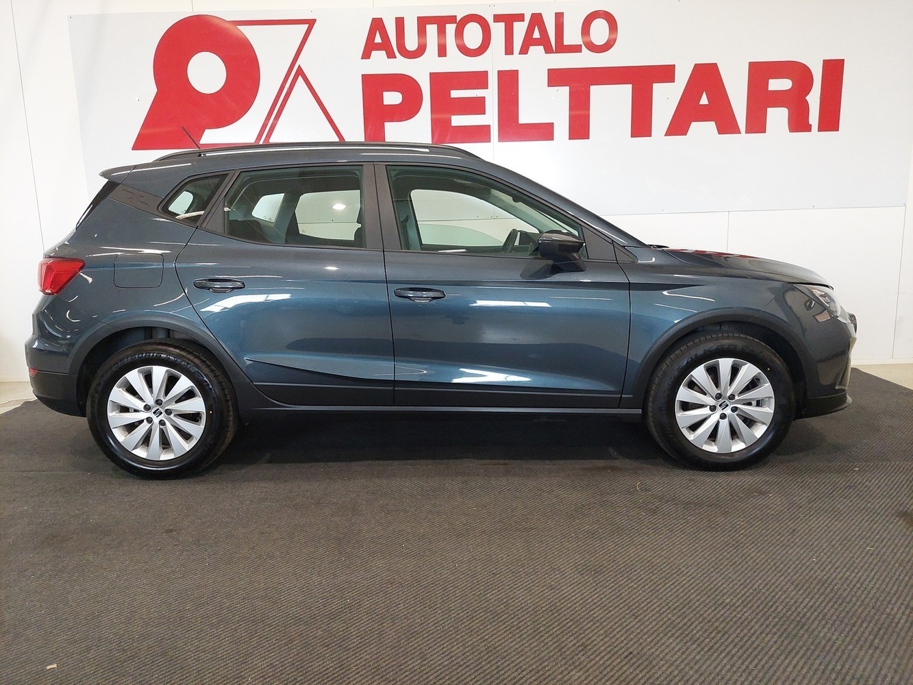 SEAT Arona vaihtoauto