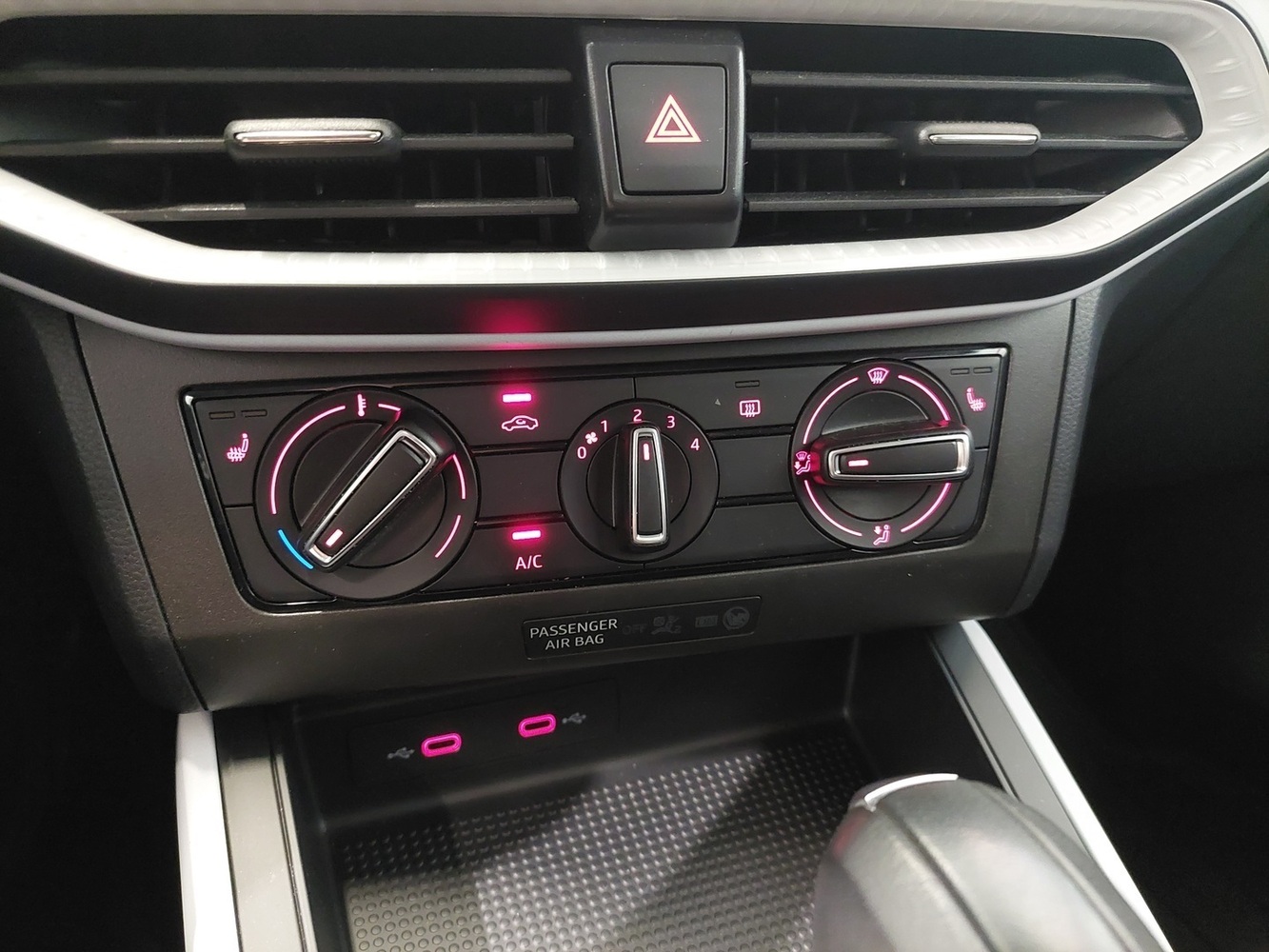 SEAT Arona vaihtoauto
