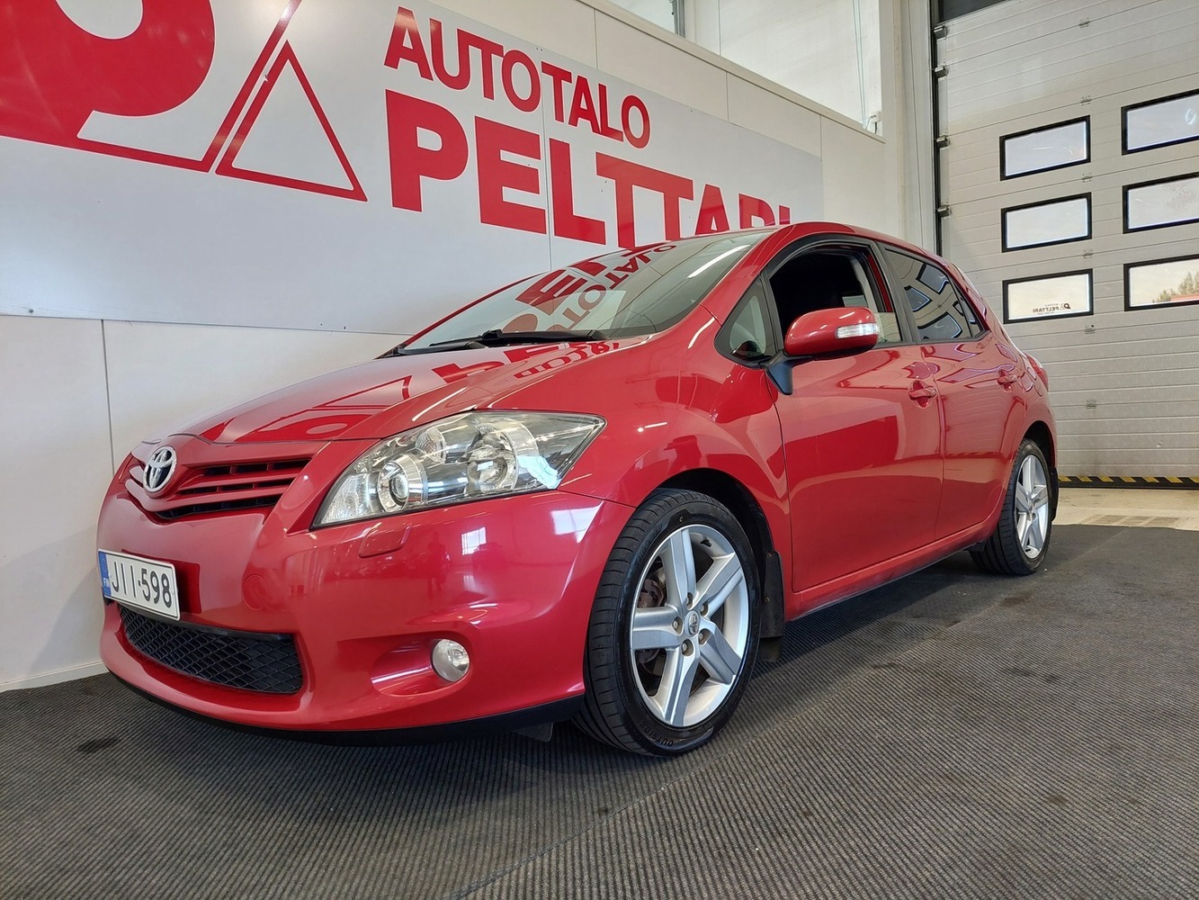 Toyota Auris vaihtoauto