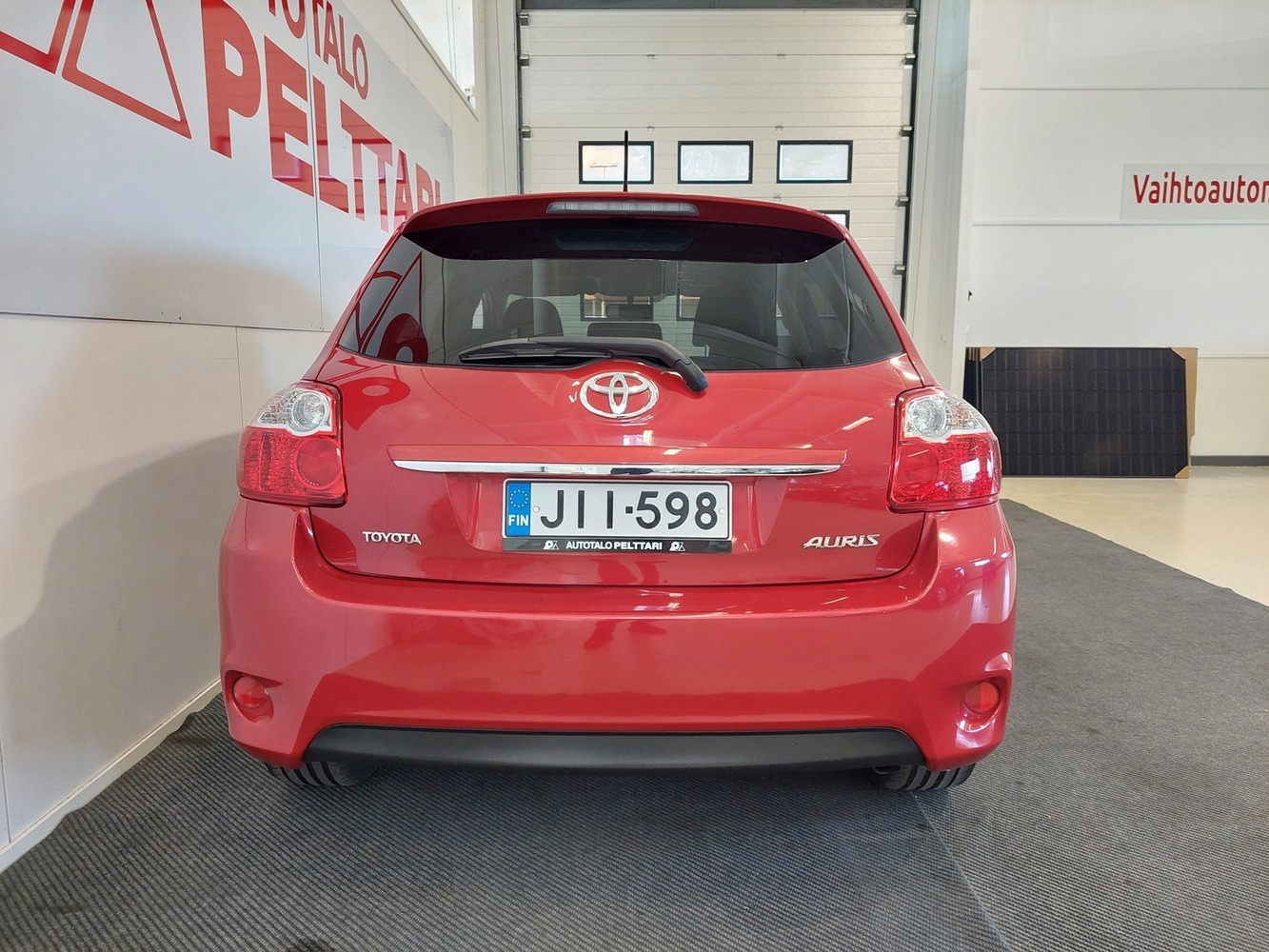 Toyota Auris vaihtoauto