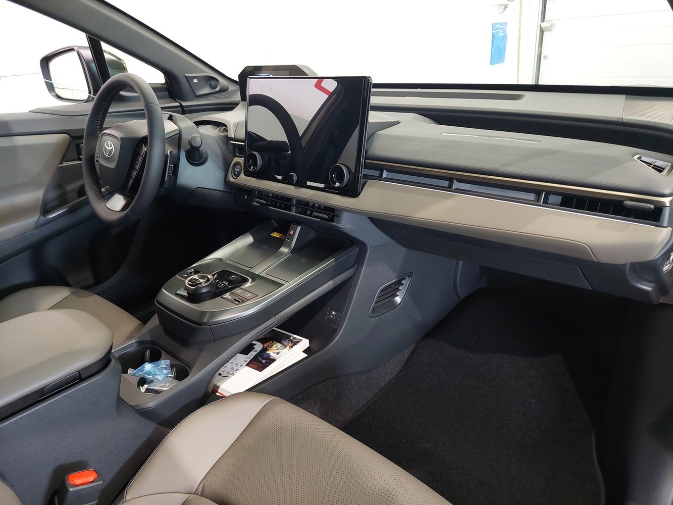 Toyota bZ4X Touring vaihtoauto