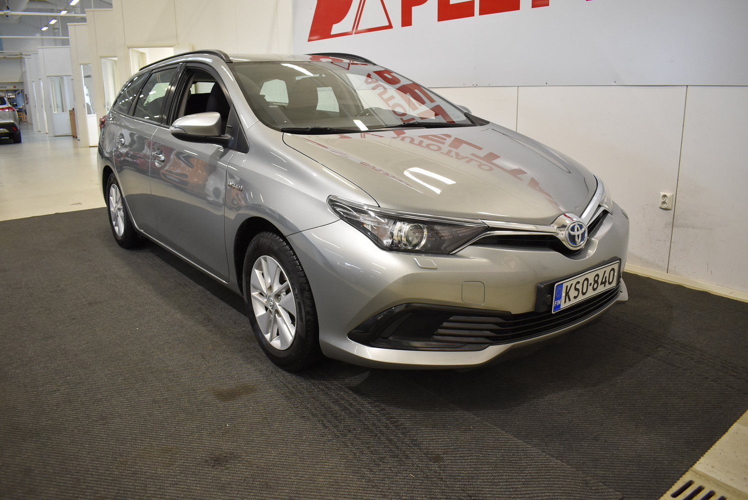 Toyota Auris vaihtoauto
