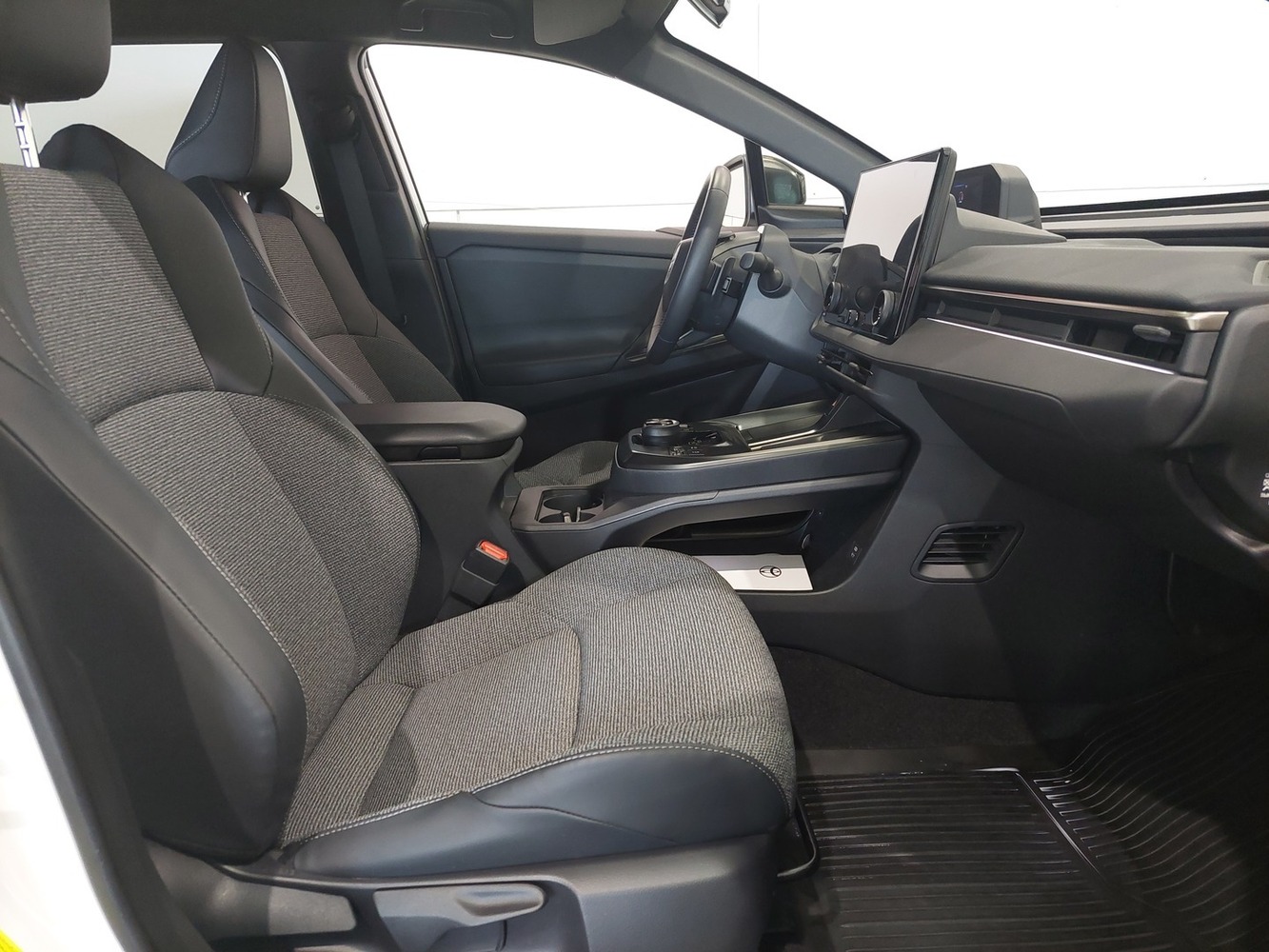 Toyota bZ4X vaihtoauto