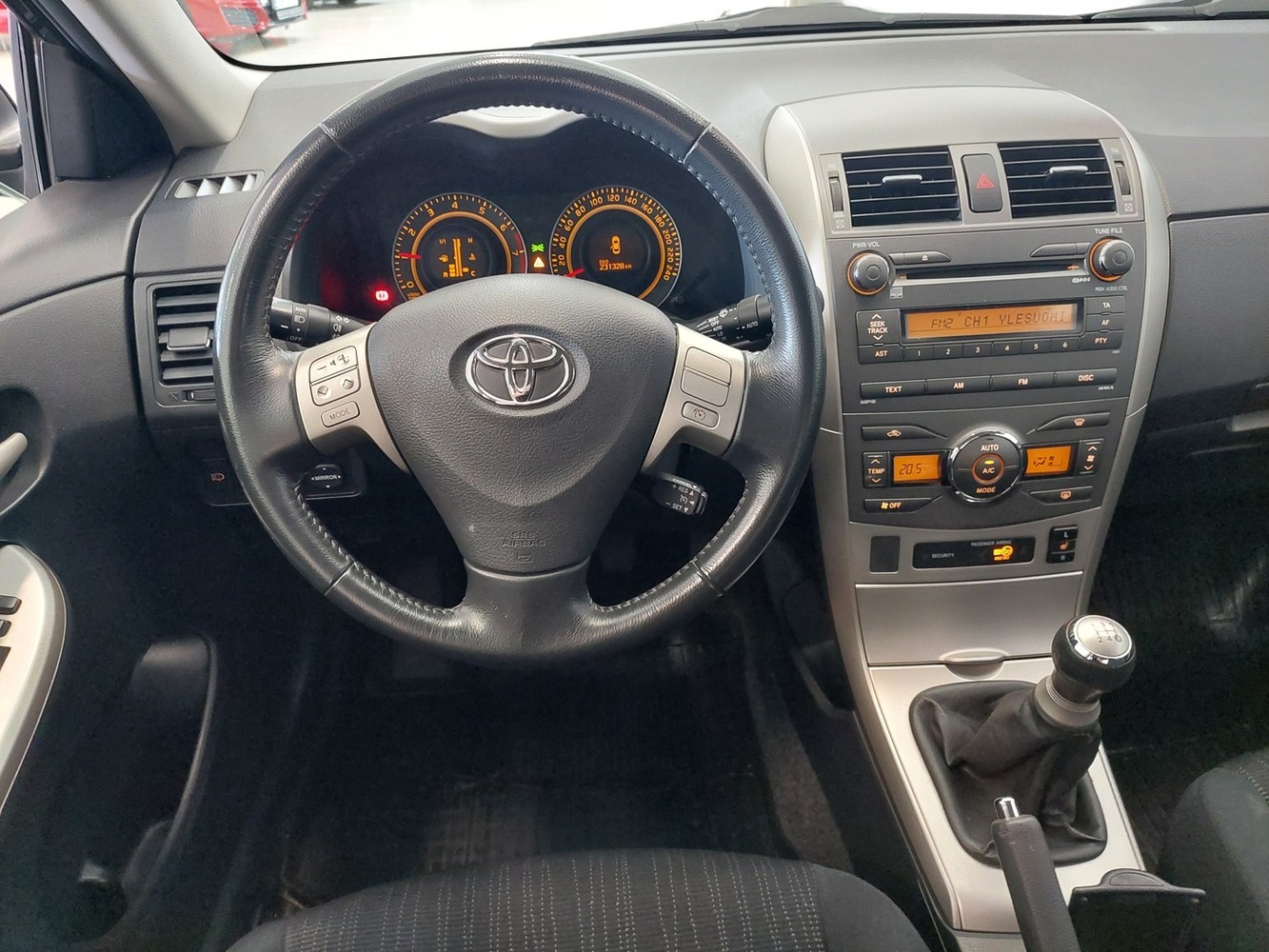 Toyota Corolla vaihtoauto