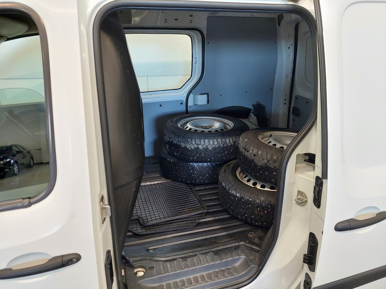 Renault Kangoo Express vaihtoauto