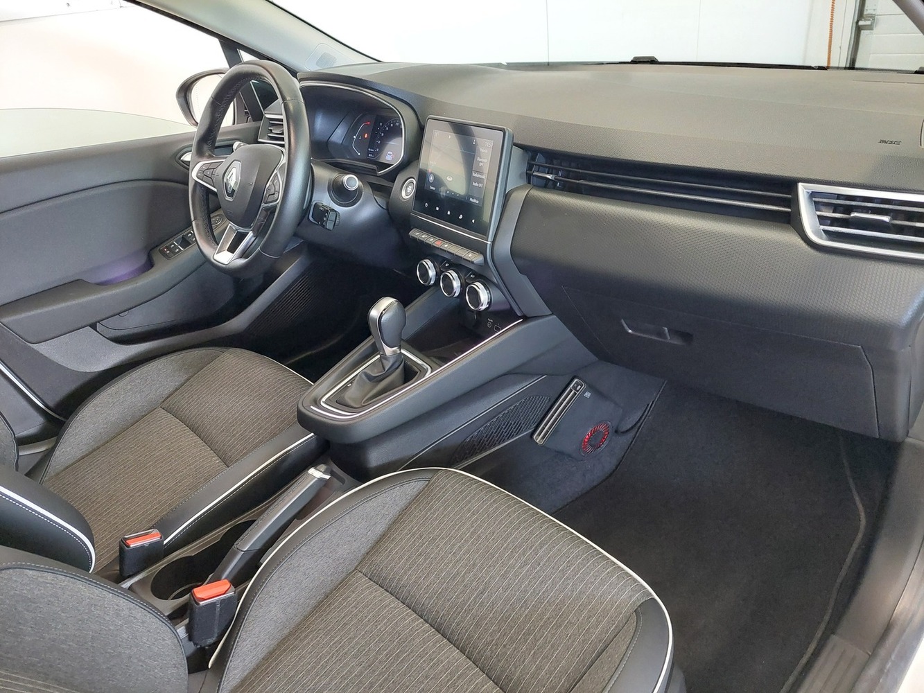 Renault Clio vaihtoauto