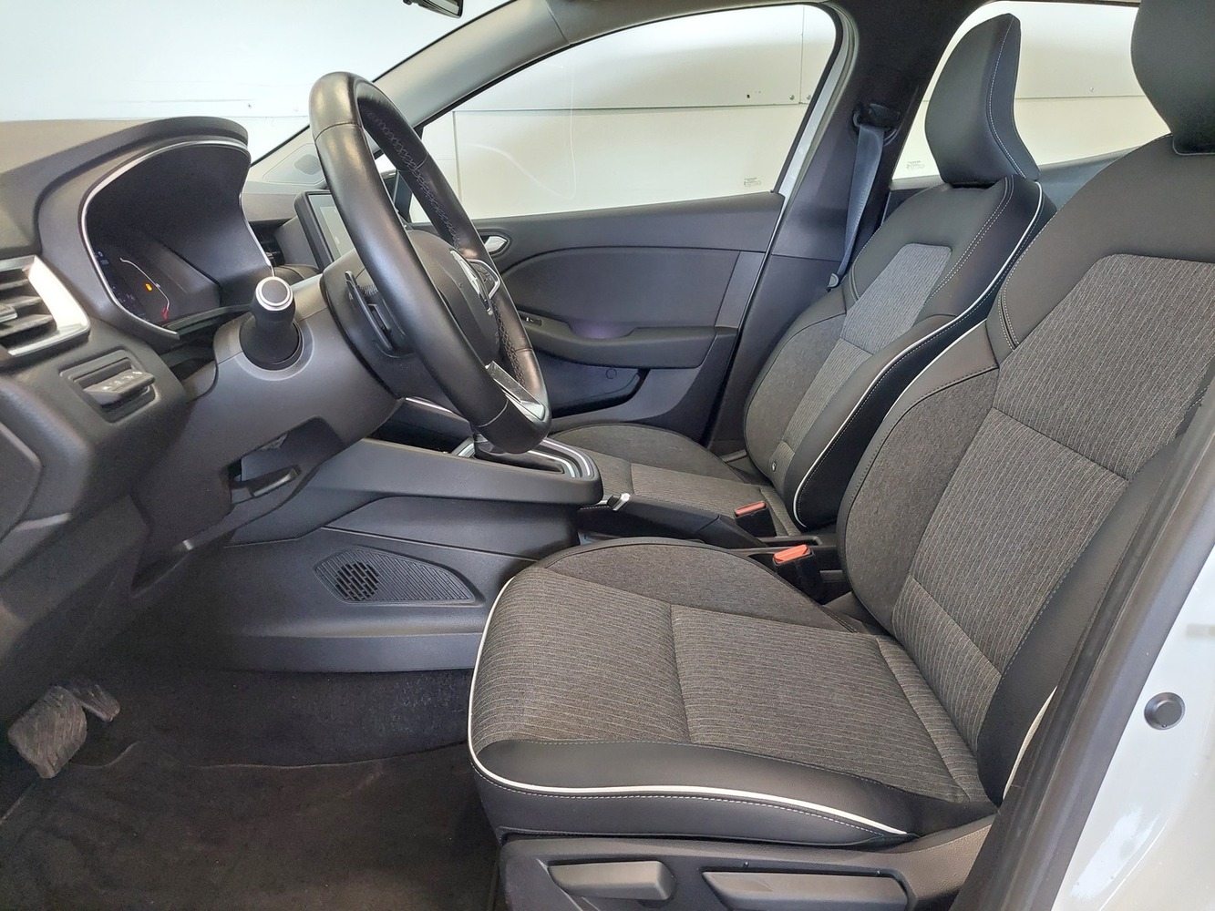 Renault Clio vaihtoauto
